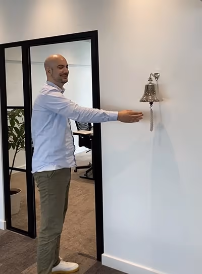 Johannes, global sales manager at Paperturn, ringing the sales bell Johannes, global sales manager at Paperturn, ringing the sales bell